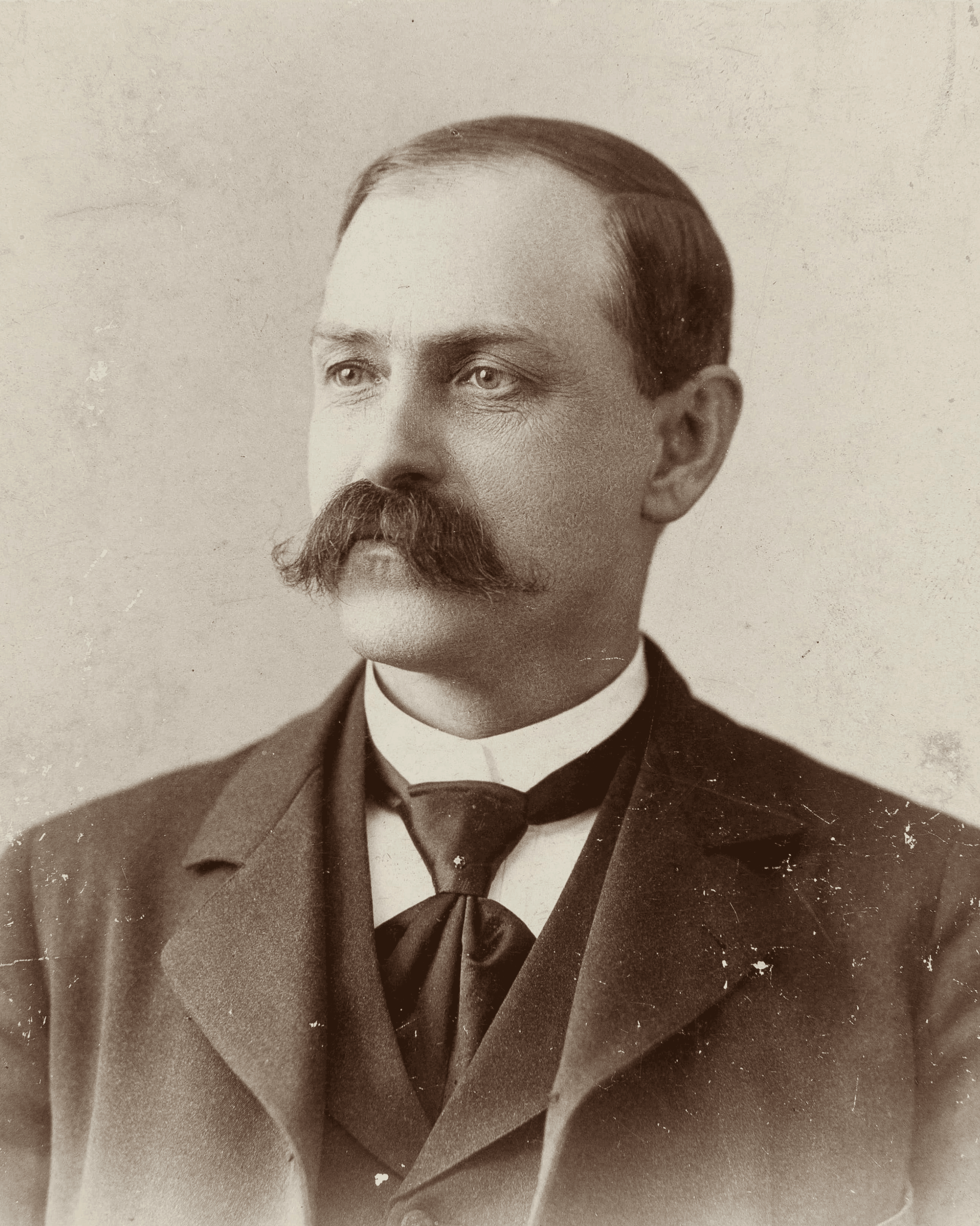 Sterling Elliott